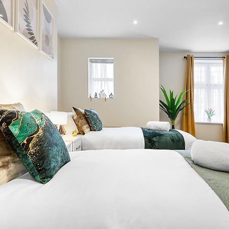 Elegant 2Br London Hideaway- King Bed, Sleeps 6 - Parking- Instant Book- 20 Percent Off Limited Time! Barnet Exteriér fotografie